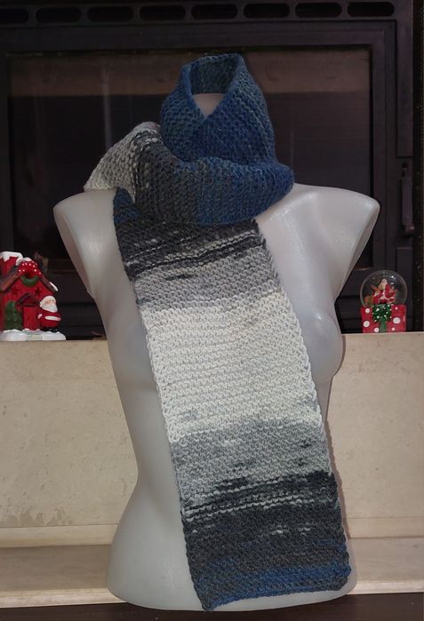 Ръчно изплетени шалове