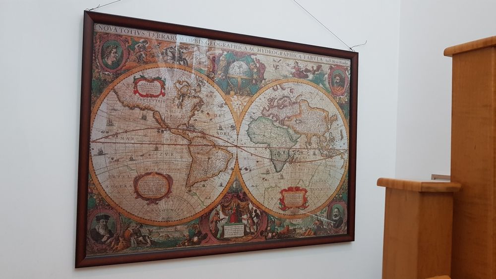 Puzzle 4000 piese cu harta antica a lumii