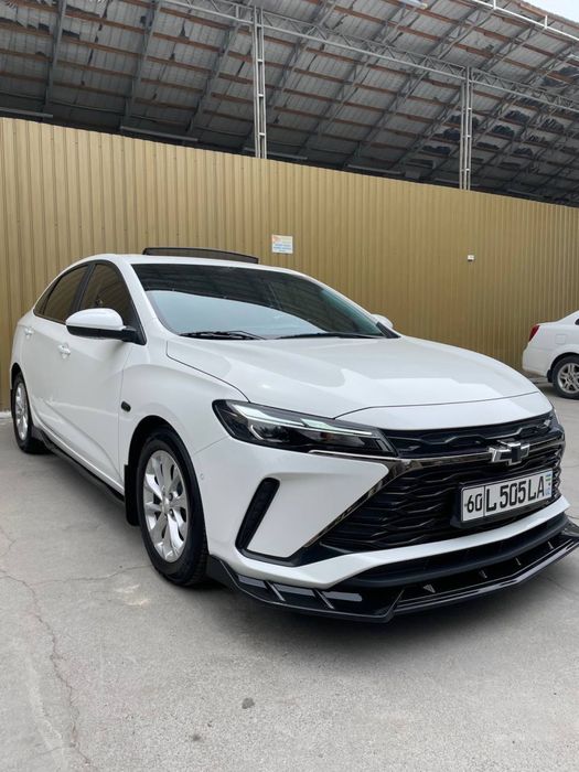 Monza obves krugavoy black edition