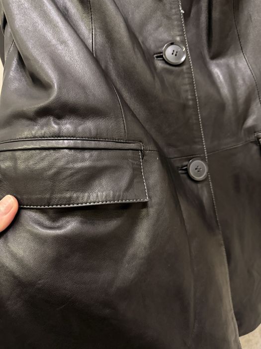 Пиджак кожаный женский