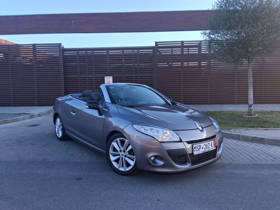 RENAULT Megane