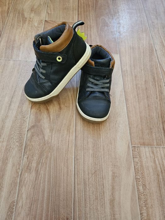 Весенняя обувь  24 размер