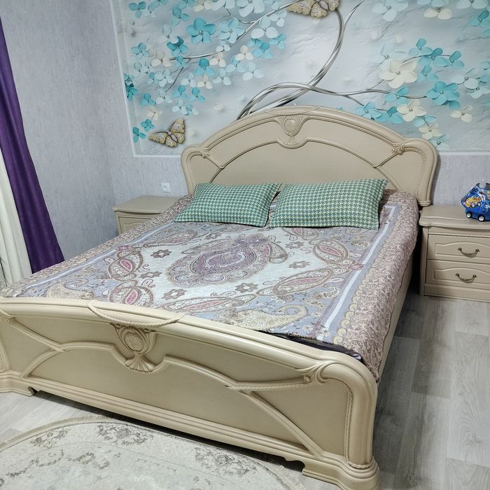 Продается спальный гарнитур и  стенка