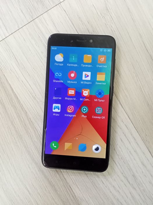 Redmi 4x 3/32 Holati yahshi