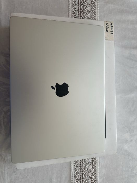 Macbook 16 pro m3 pro