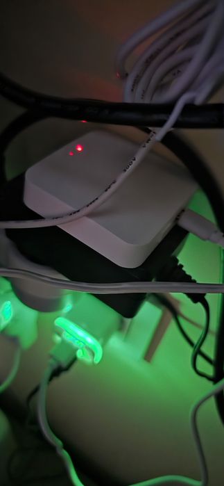 Продавам WiFi електронни глави за радиатор