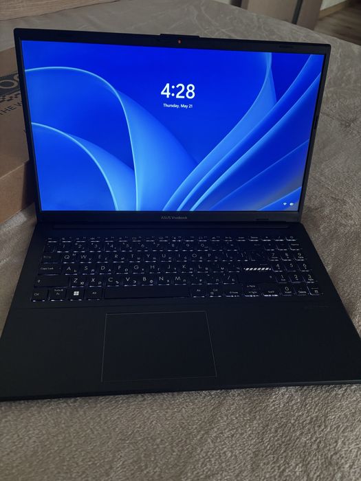 Лаптоп Asus Vivobook E1504F