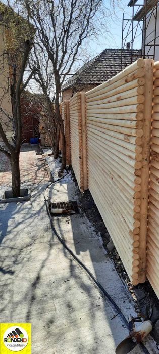 Gard din Lemn Rotund MODERN - Gradina ta = Oaza ta de liniste!