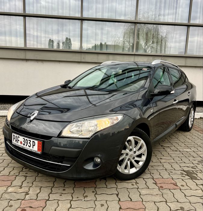 Renault Megane 3 ~ Navi ~ BOSE ~ KeyLess Go ~ Euro 5 ~ Cârlig ~ Clima