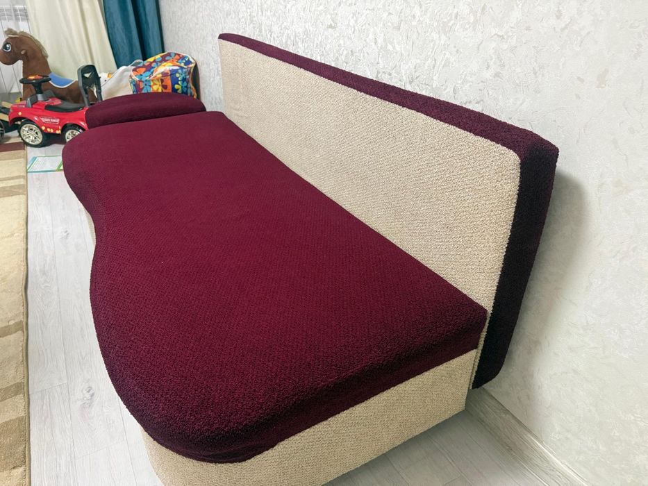 Диван тахта в хорошем состоянии 17000