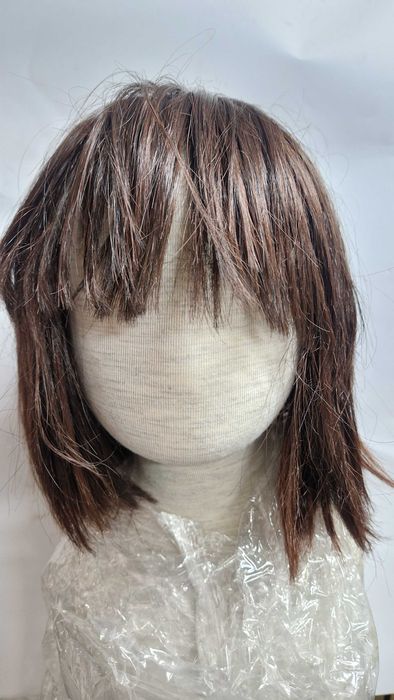 Перуки за детски и дамски манекени.