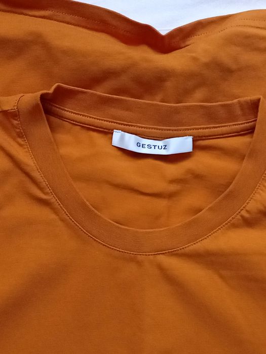 Gestuz - Designer T-shirt / Blouse