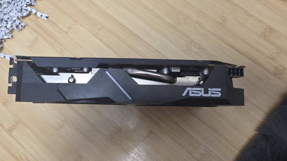 Placa video RX 5500XT 8GB