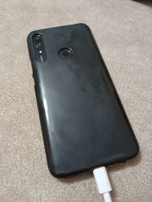 Продам флагман Huawei P smart Z