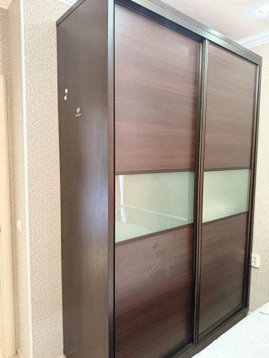 Продам шкаф  отличном сосотояни