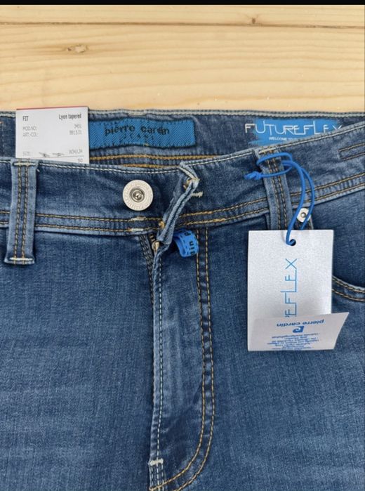 Blugi, Pierre Cardin, marimea W34L34, albastrii .