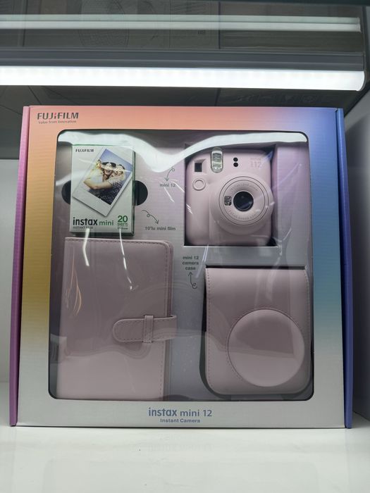 Instax 12 mini 20 katrij bilan .Podarichni nabor
