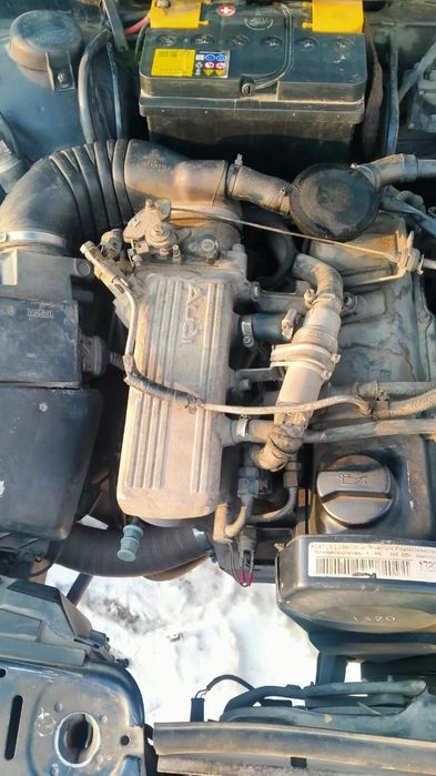 Продам машину Ауди80  Б4,