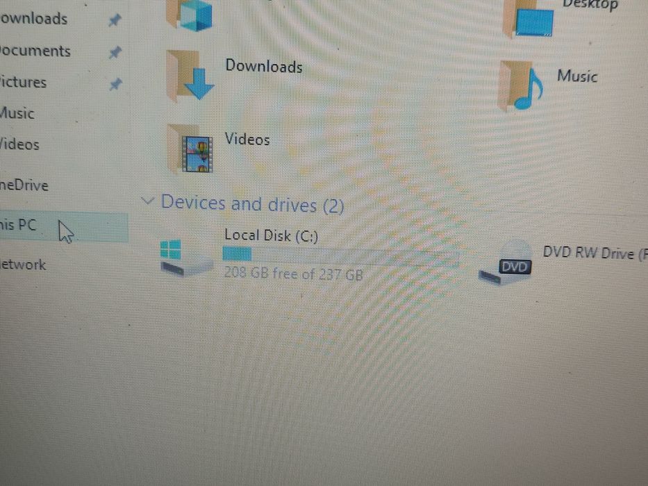 Laptop Gaming Asus F750L - i5-4200u/ 8gb RAM/ 256gb/Nvidia GT 740m 2gb