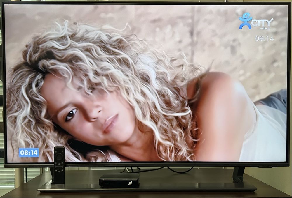 Smart Tv SAMSUNG UE43CU8572U