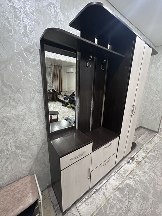 Продам прихожую в отс