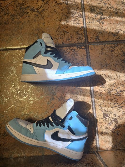 Jordan 1 baby blue