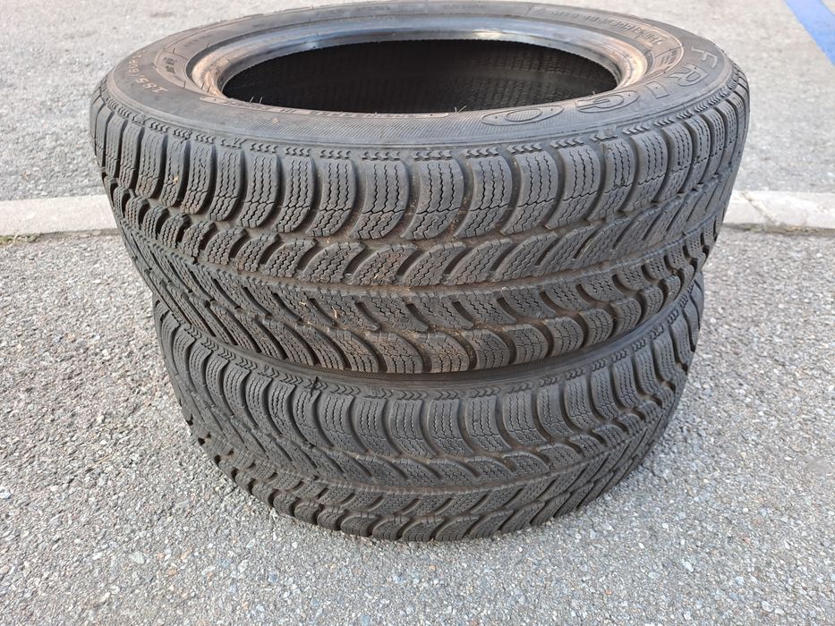 2 Anvelope iarnă Debica Frigo 185/60 R15