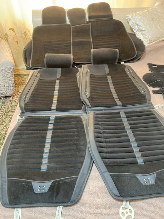 Чехлы на Тоёта Хайландр