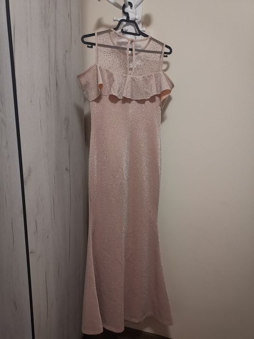 Елегантна стилна рокля