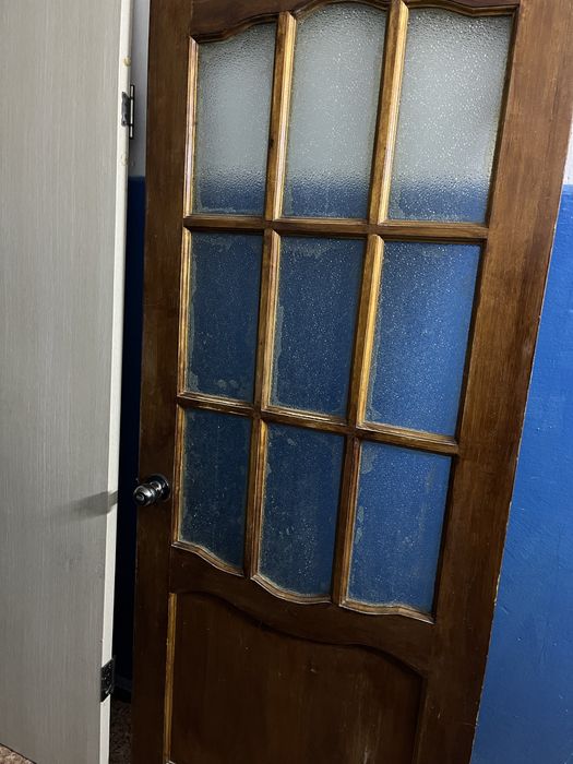 Продам двери 80см дешево