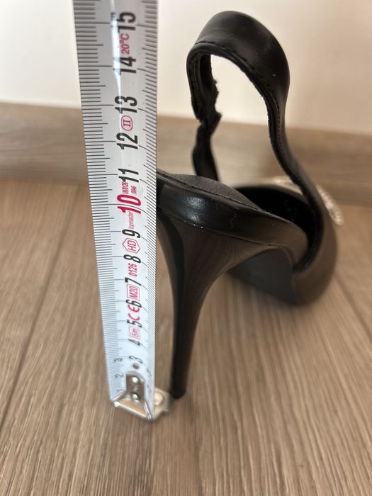 Дамски обувки на ток