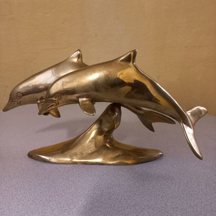 Statuieta -"delfini"
