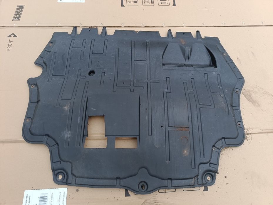 Кора под двигател Фолксваген Пасат 6 / VW Passat 6