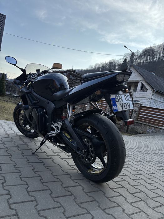 Yamaha r6 nu ( r1 cbr600rr ninja)