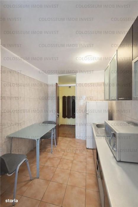 Apartament 3 camere | decomandat | etaj 1- zona Astra-Vulturului