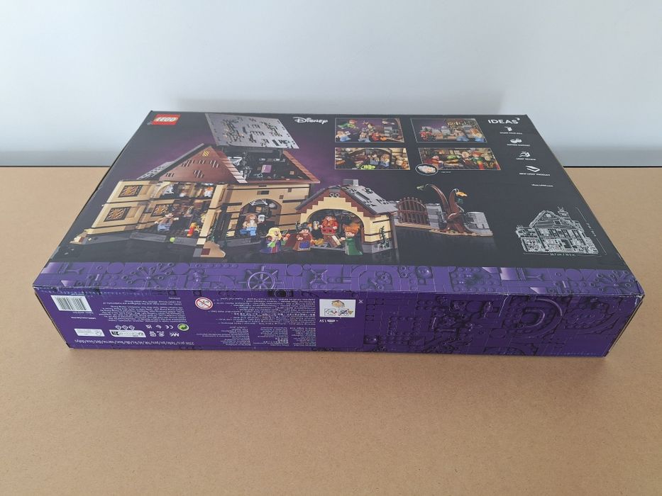 LEGO 21341 Hocus Pocus: Cabana surorilor Sanderson