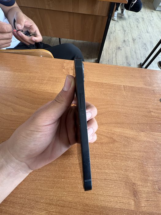 Айфон 13 обмен бар