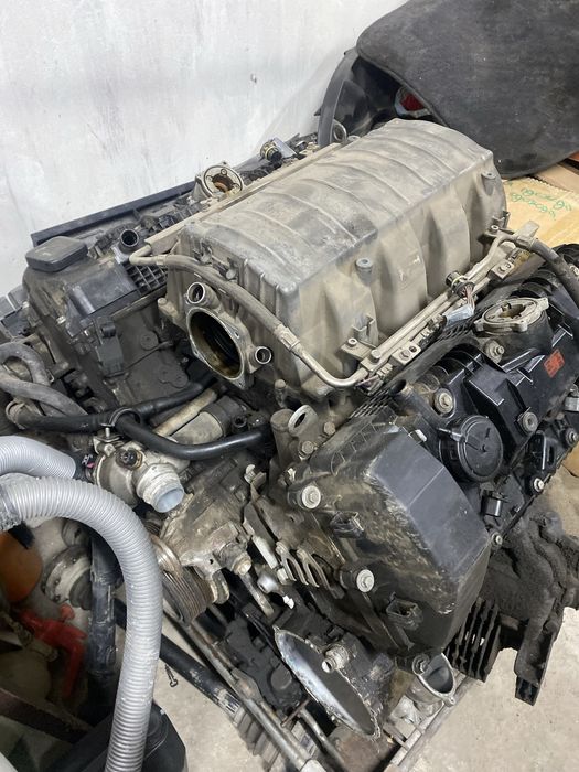 Двигатель и коробка от Бмв е65 3,6 обем со всеми компонующими