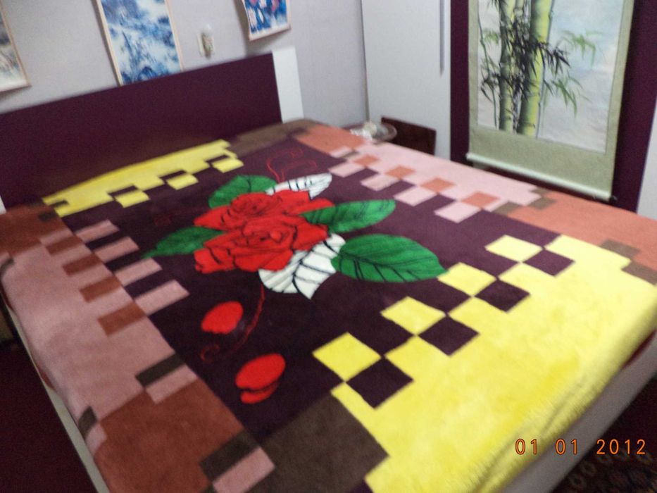 Продам двуспальную кровать