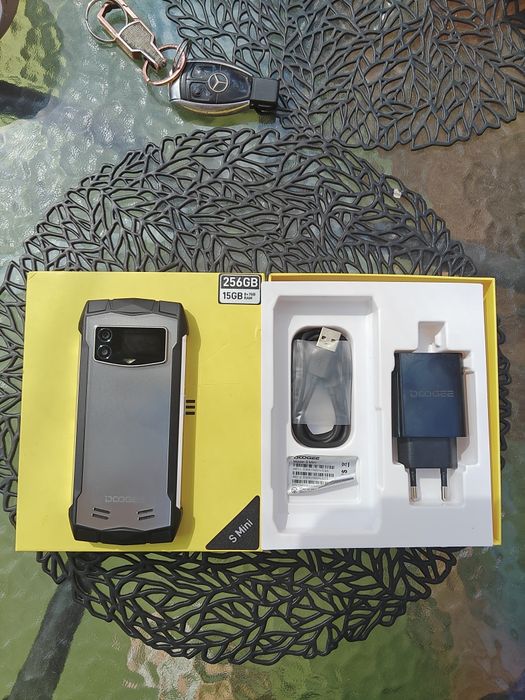 Продавам Doogee S Mini 8/256gb