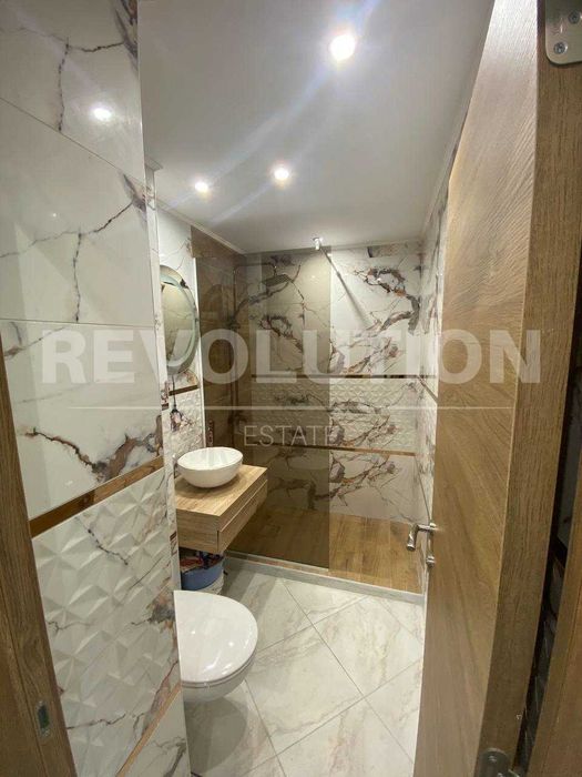 Продава се Многостаен апартамент в с. Левски, Област Варна - 96 кв.м за 1750 €/кв.м - Снимка #11