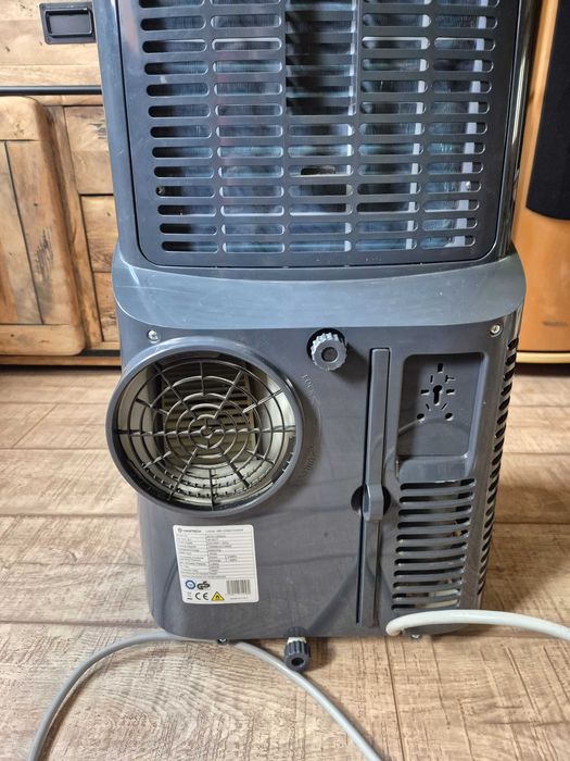 Aparat aer conditionat portabil