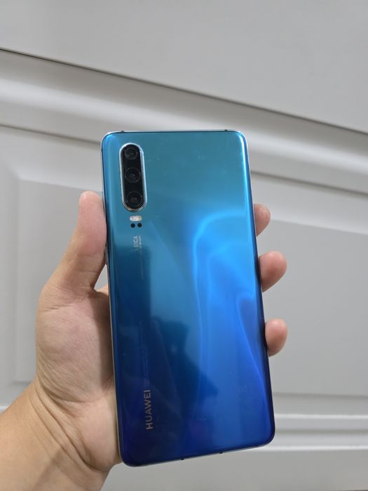 Телефон Huawei б/у