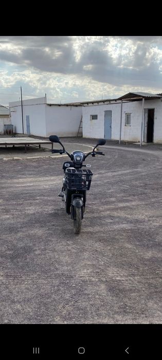 Электронный гироскутер.