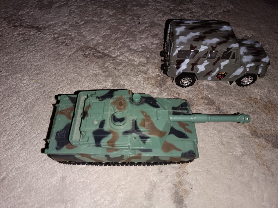 Игрушки для мальчиков