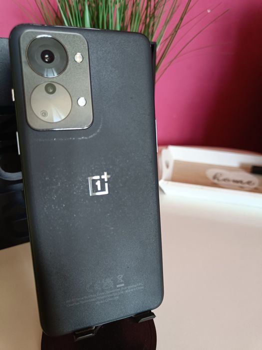 OnePlus Nord 2T 12/256 GB