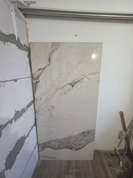 Керамогранит 2 листа,