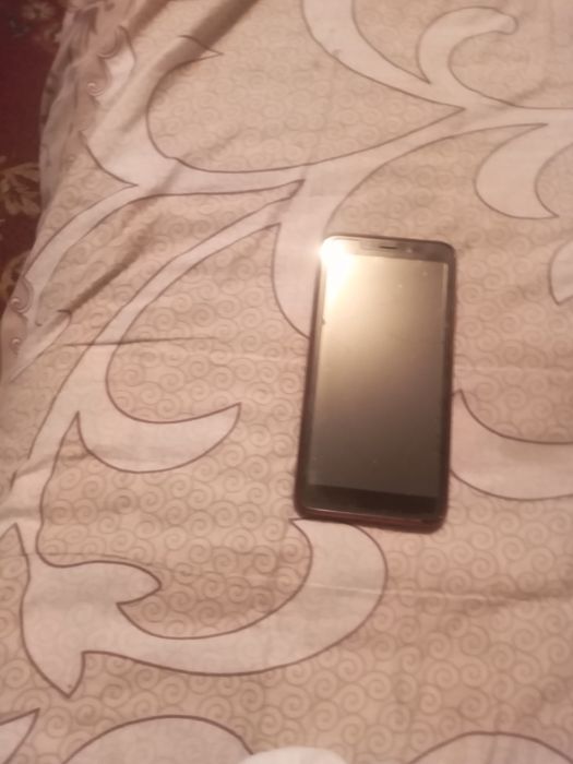 Продаю телефоны сотовые марки Артель,Хуавей,Ми,Самсунг.