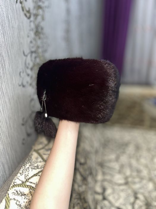 Продам норковую шапку