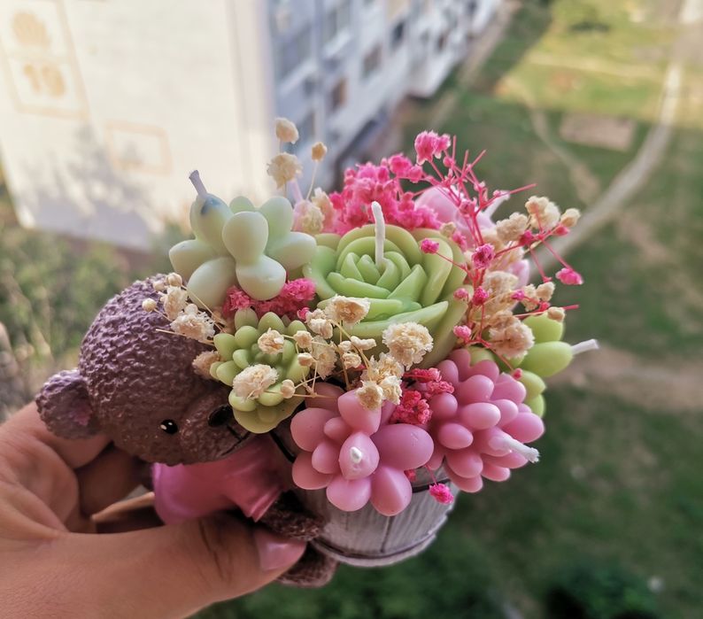 Кашпи с декорация